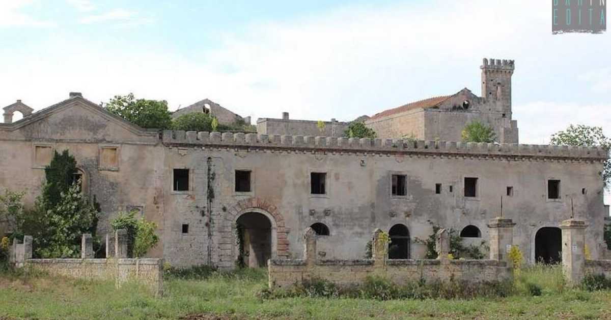 San Basilio, il Casino del duca: grande maniero abbandonato "abitato" da un fantasma